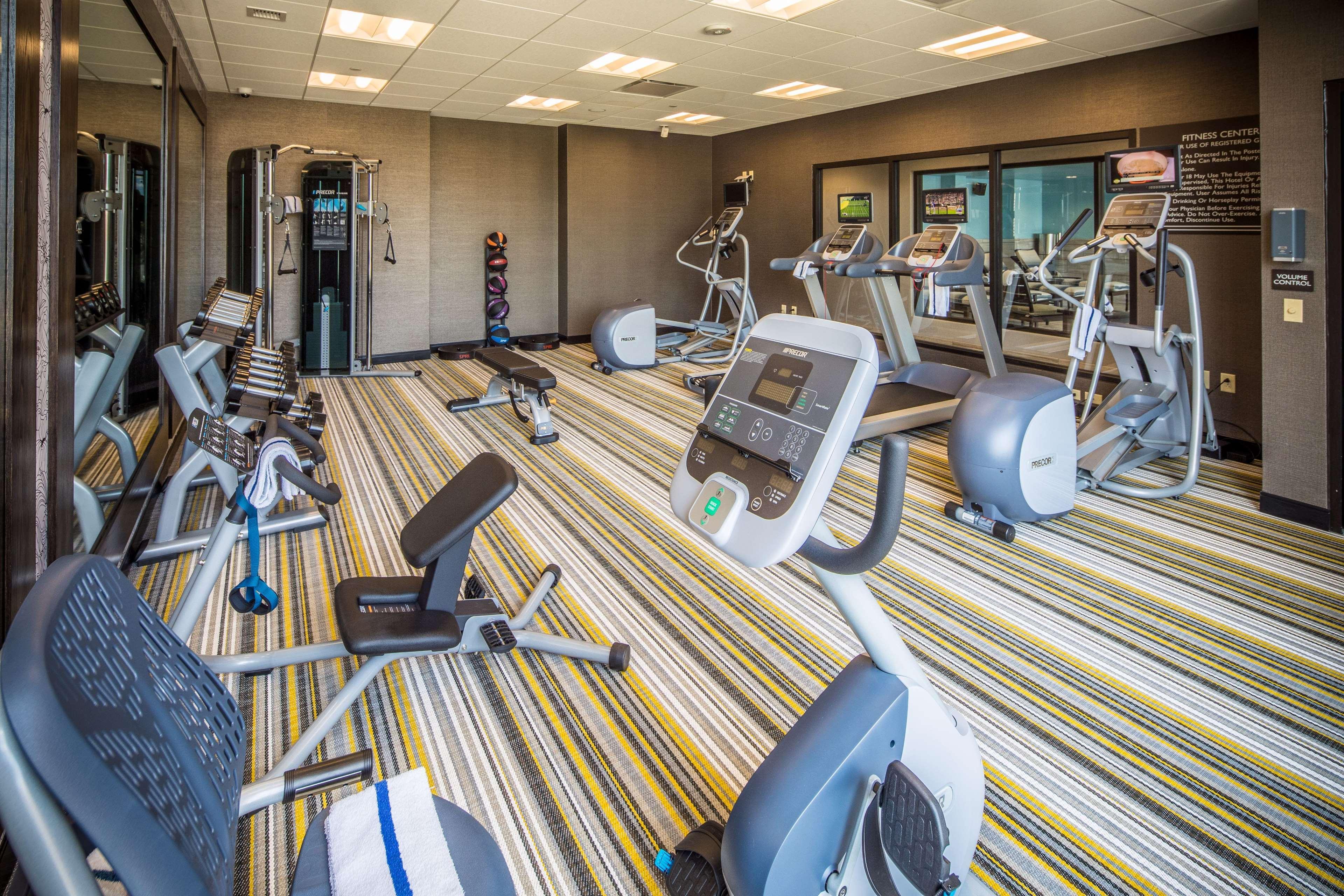 Hilton Garden Inn Pittsburgh Airport Moon Township Екстериор снимка