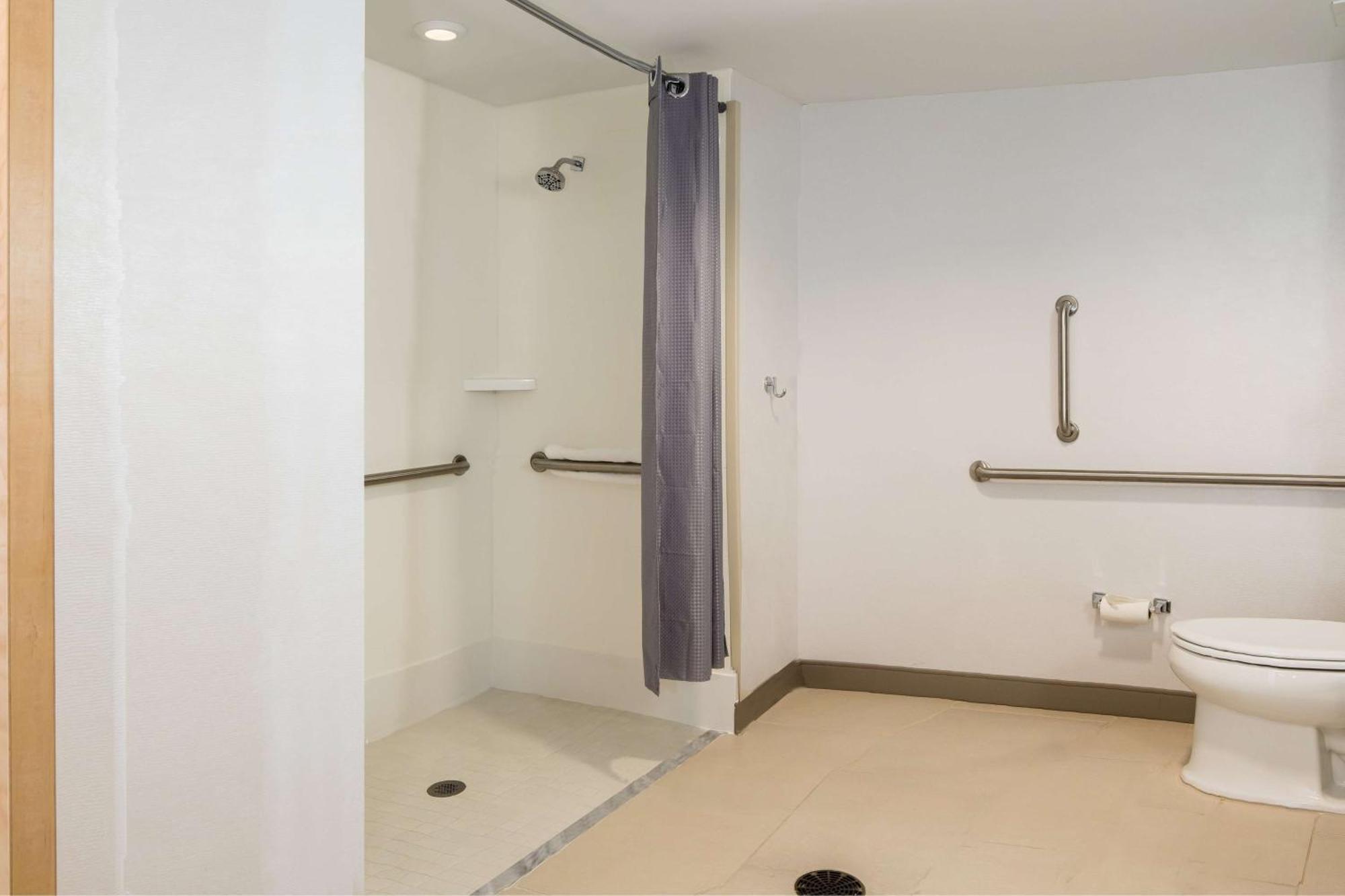 Hilton Garden Inn Pittsburgh Airport Moon Township Екстериор снимка